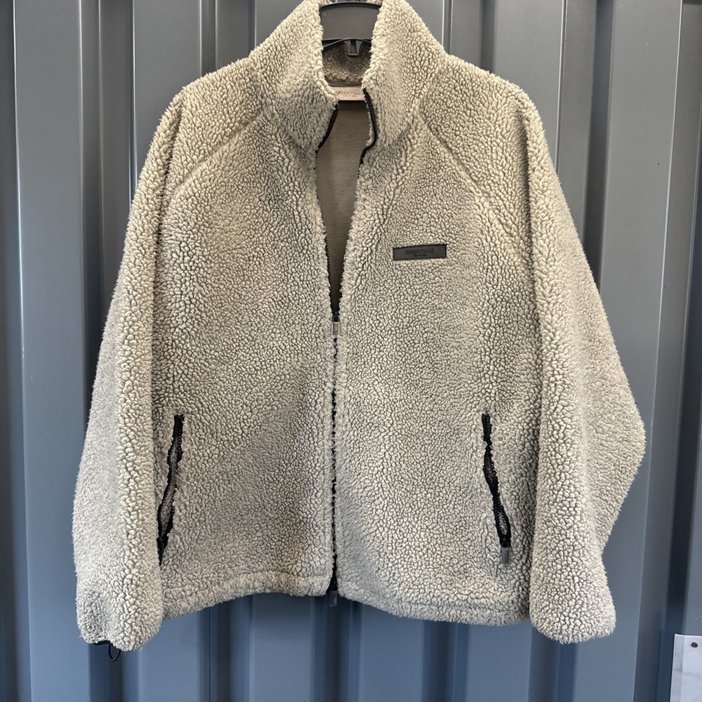 Essentials Fear of God Sherpa Fleece Full Zip Unisex Med  Gray Oversized